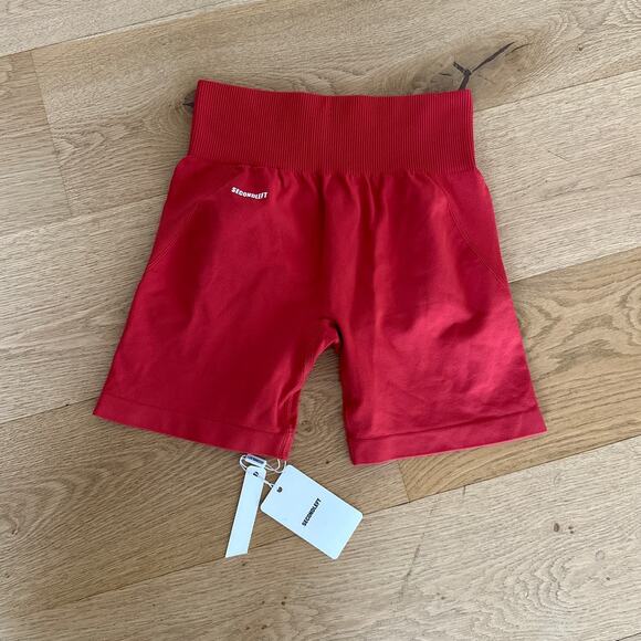 Second Left - Seamless Midi Bike Shorts in Red